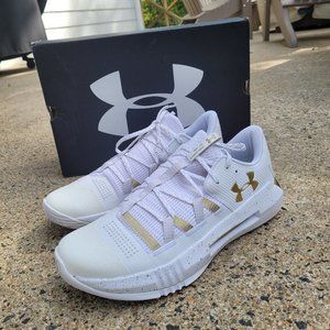 New NIB Under Armour Block City 2.0 10.5 Women's White Volleyball Shoes